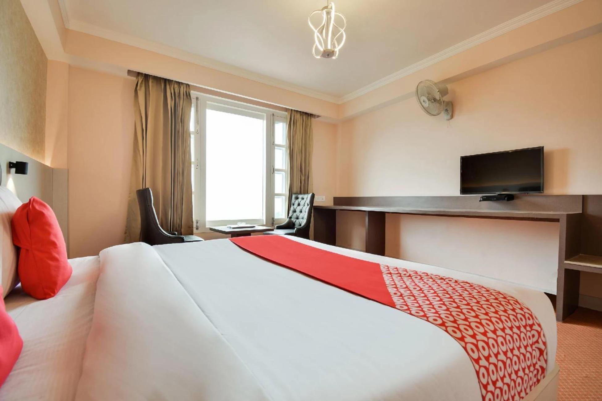 Hotel Aangan Regency Šimla Exteriér fotografie
