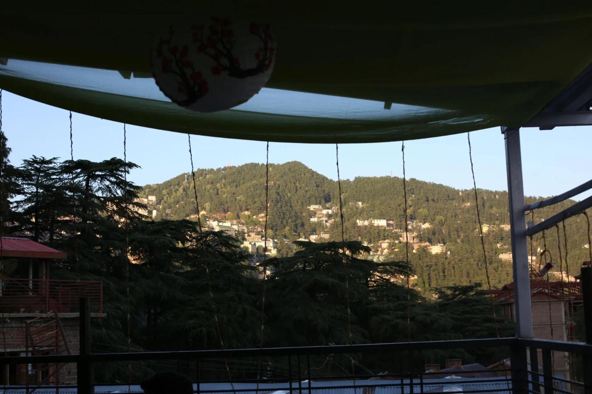 Hotel Aangan Regency Šimla Exteriér fotografie