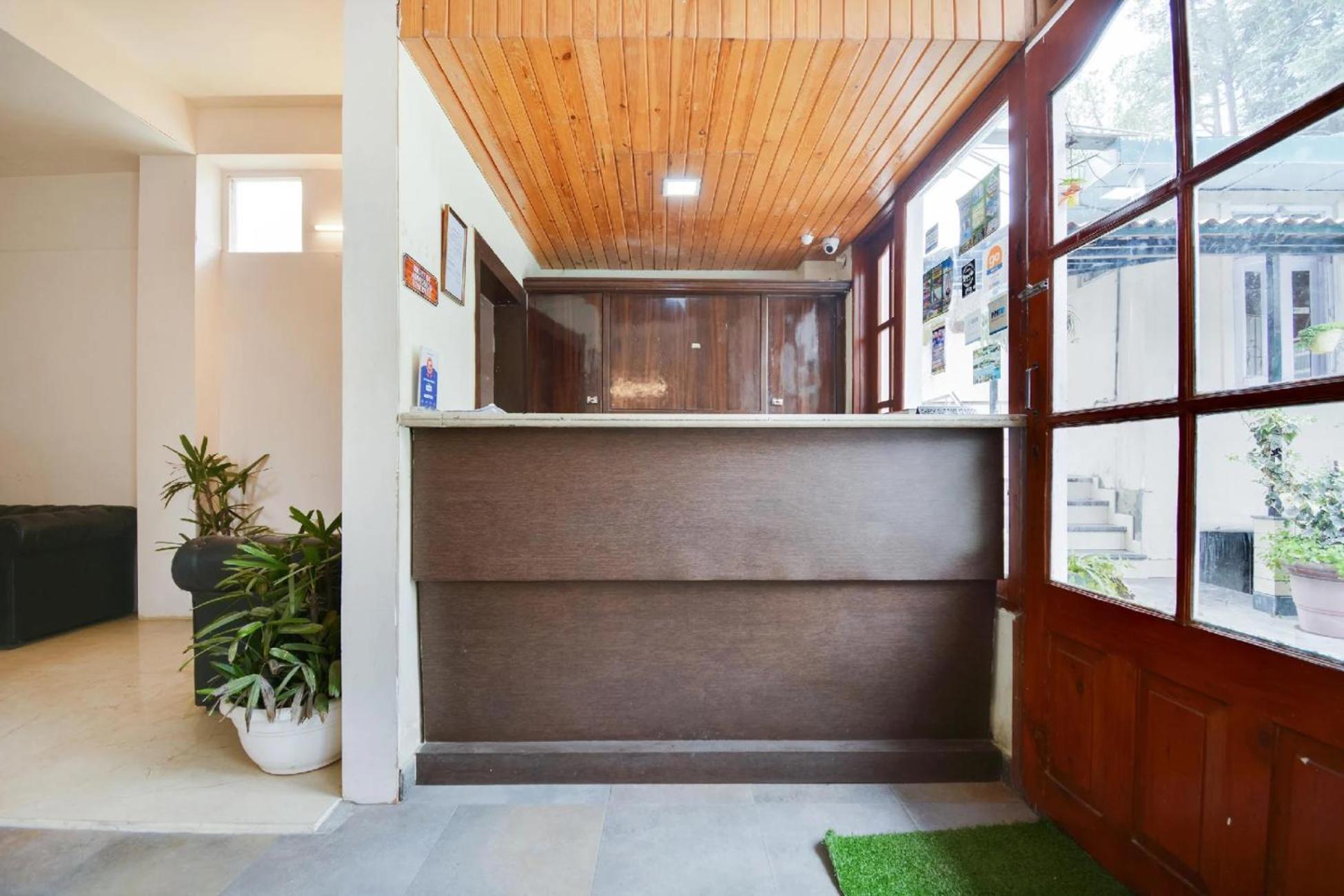 Hotel Aangan Regency Šimla Exteriér fotografie