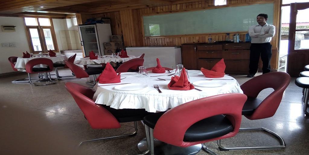 Hotel Aangan Regency Šimla Exteriér fotografie